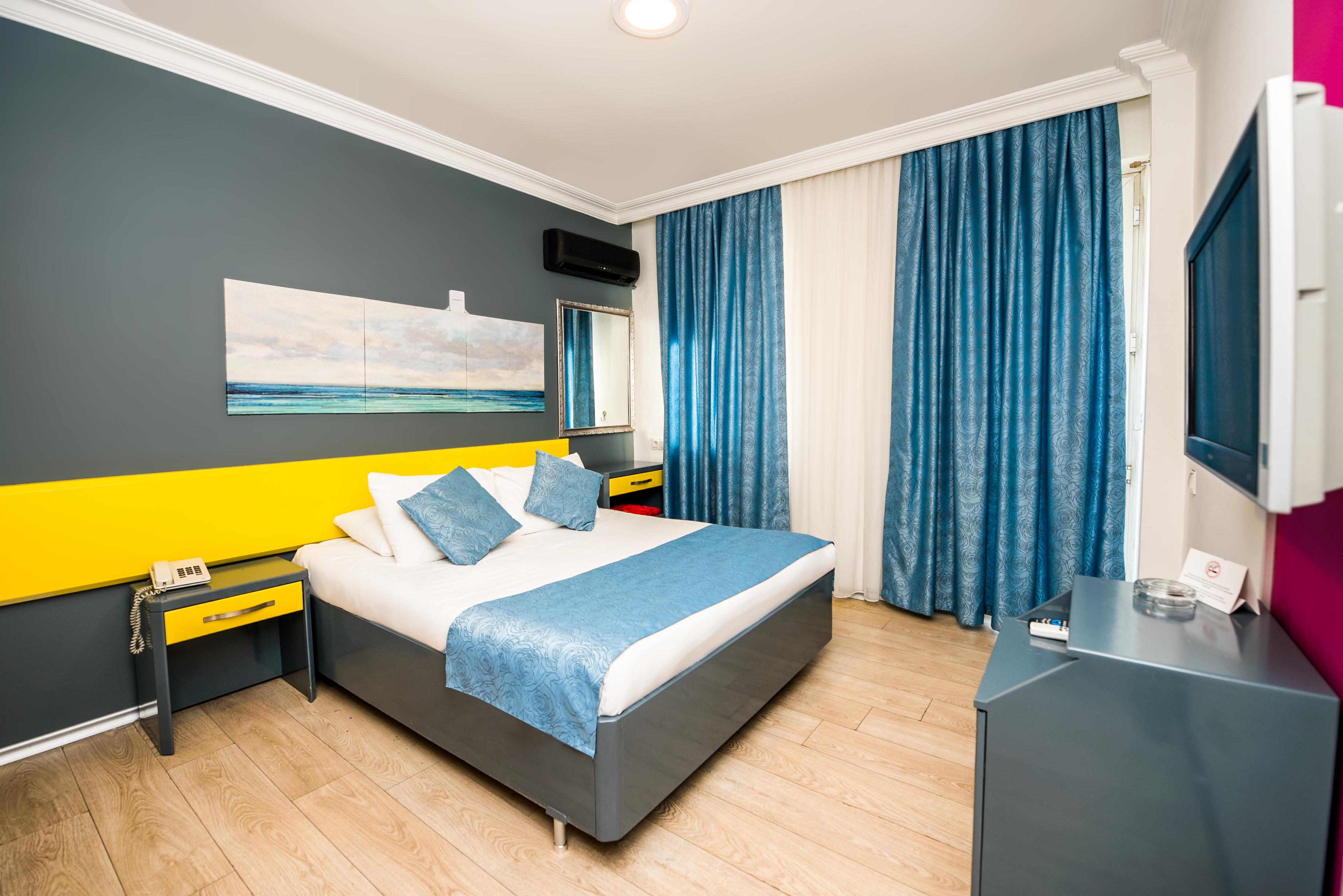 Hotel Mera Park 3*