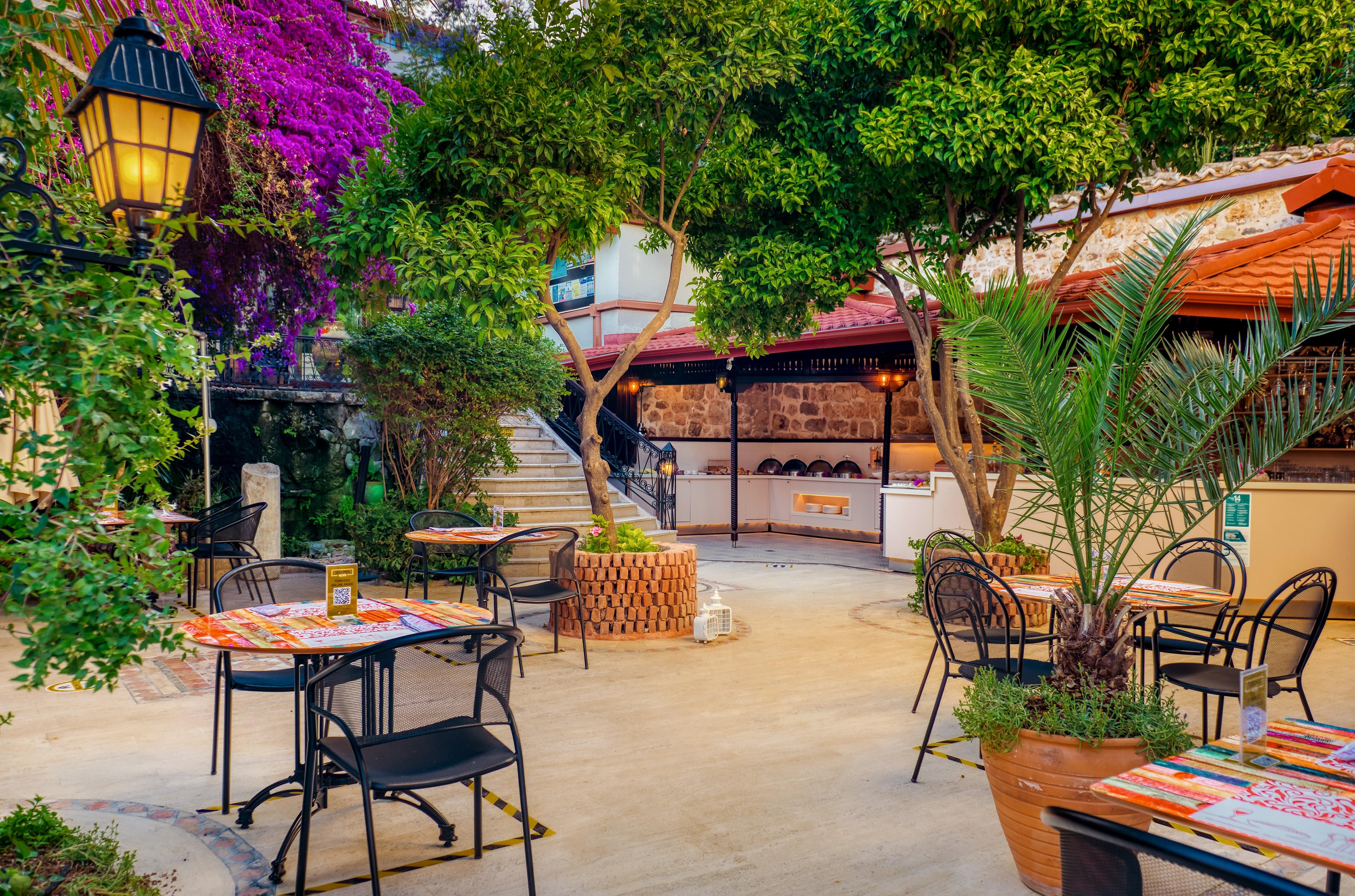 Dogan Hotel 3*