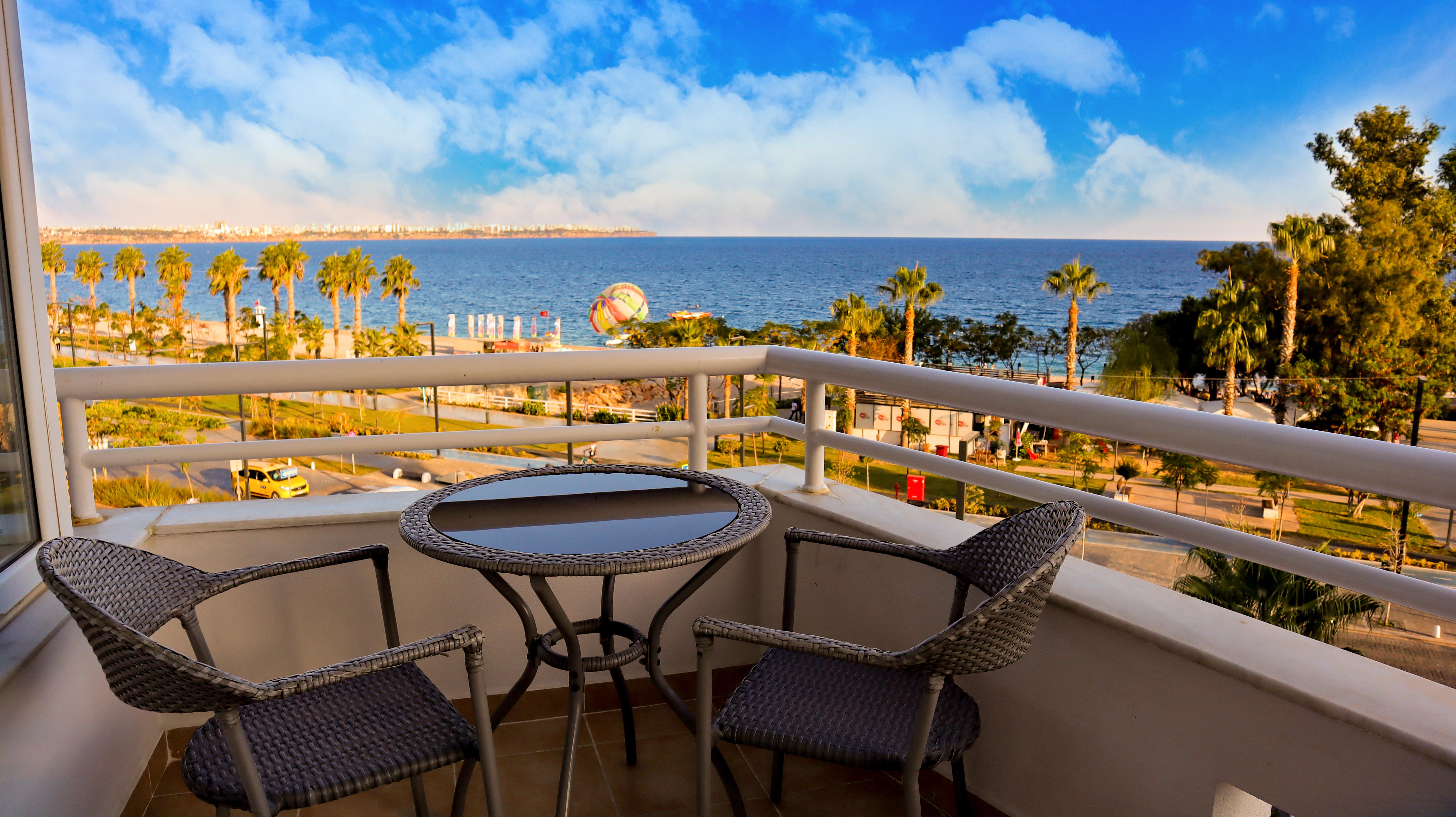 The Corner Park 3* Antalya