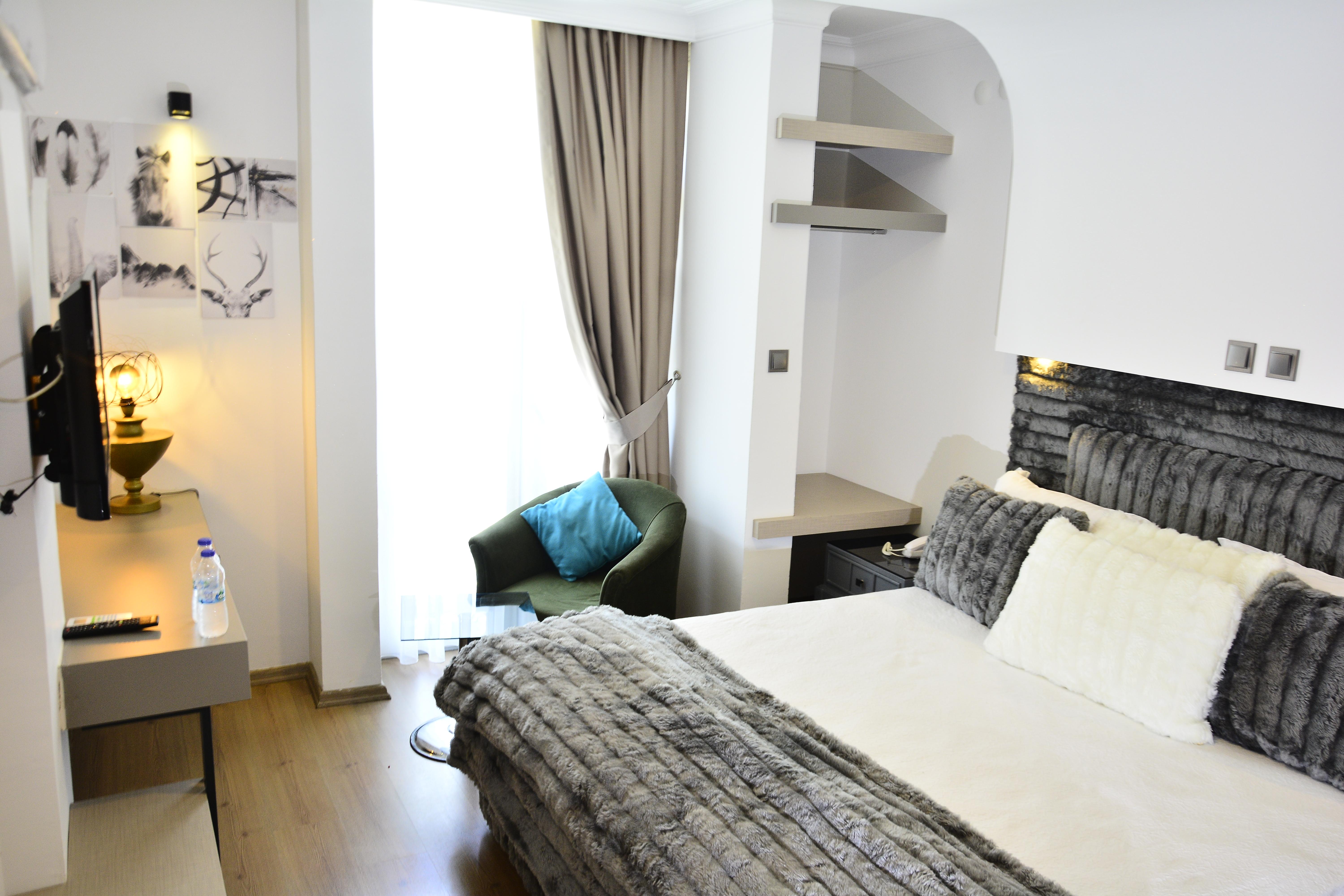Nfk The House Otel