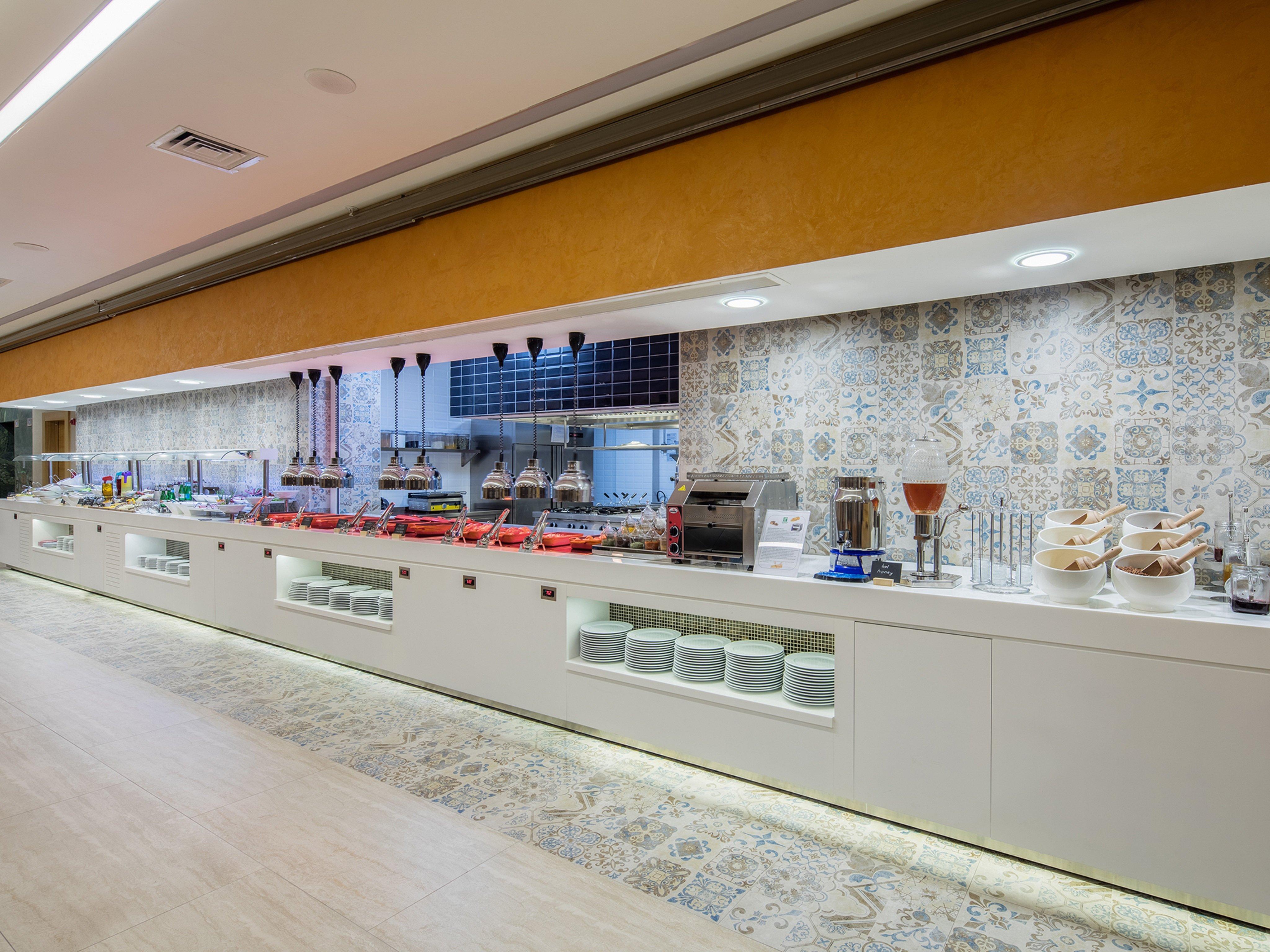 - Lara By Ihg 5* Antalya
