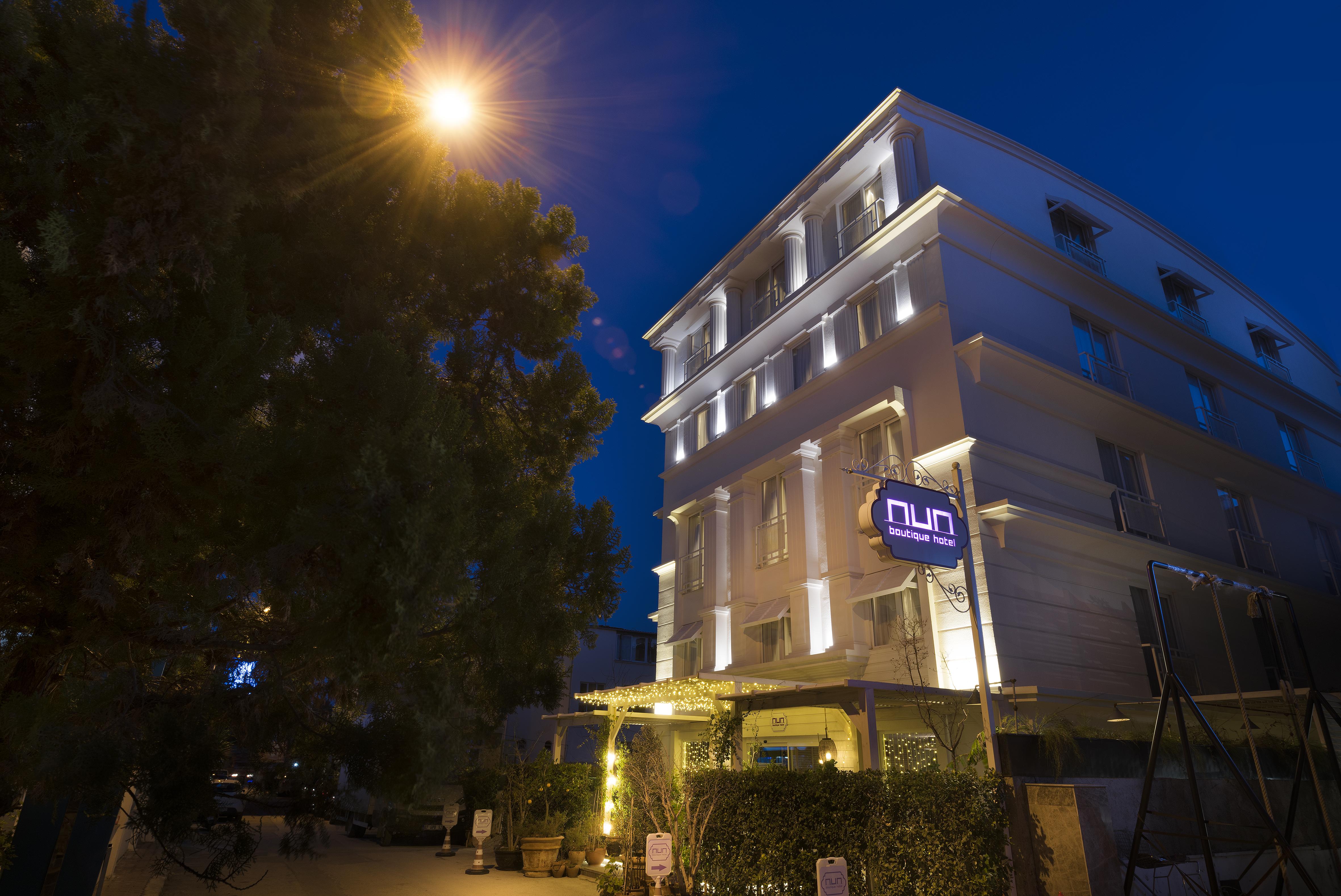 Nun Hotel 4*