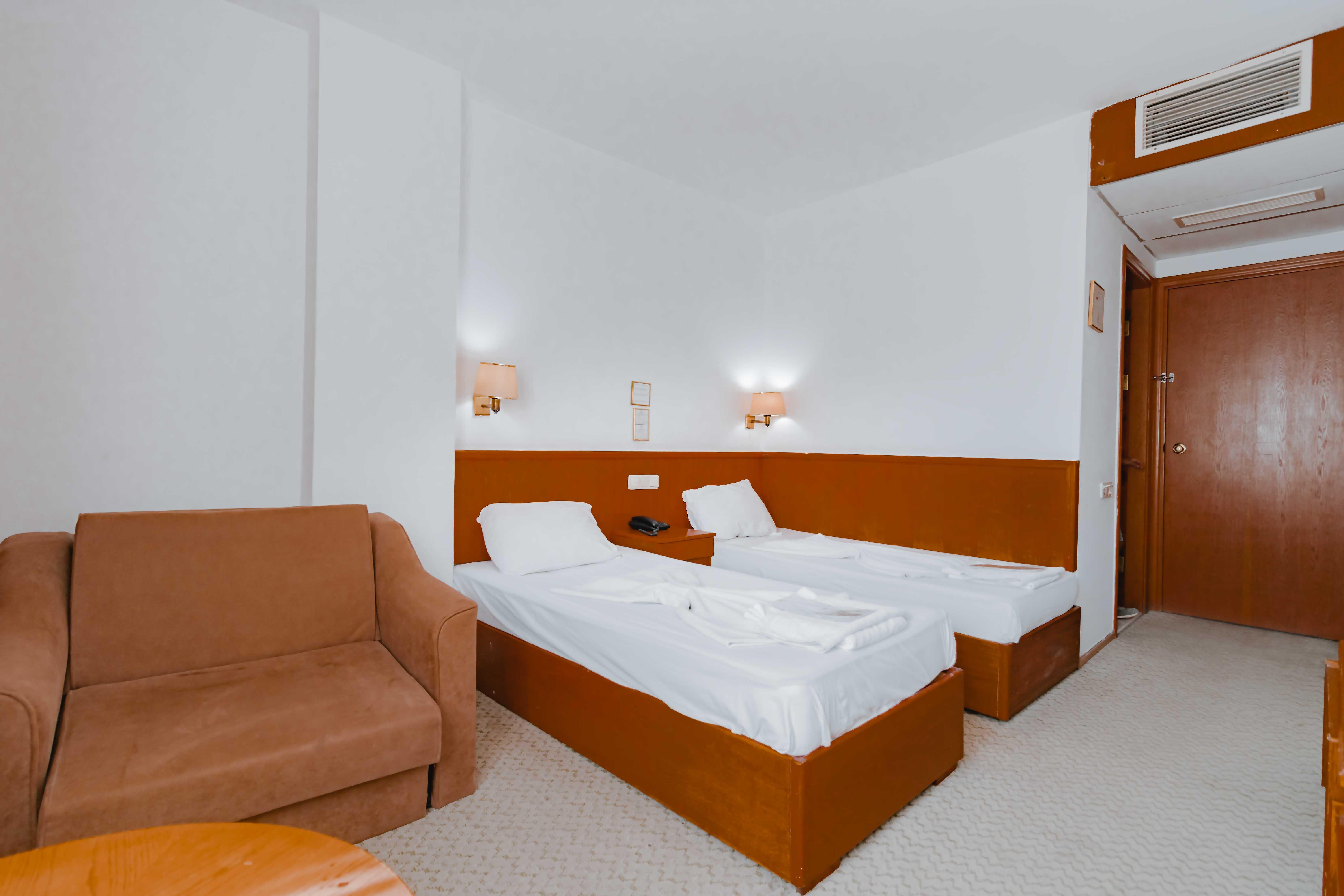 Güleryüz Otel