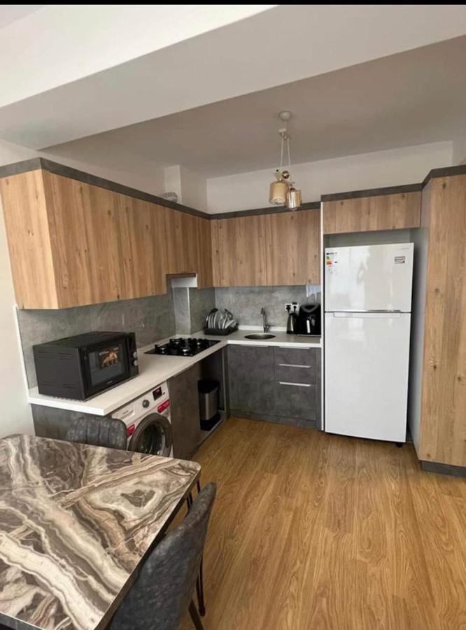 Apartment Fully Luxry With Swimming Pool *