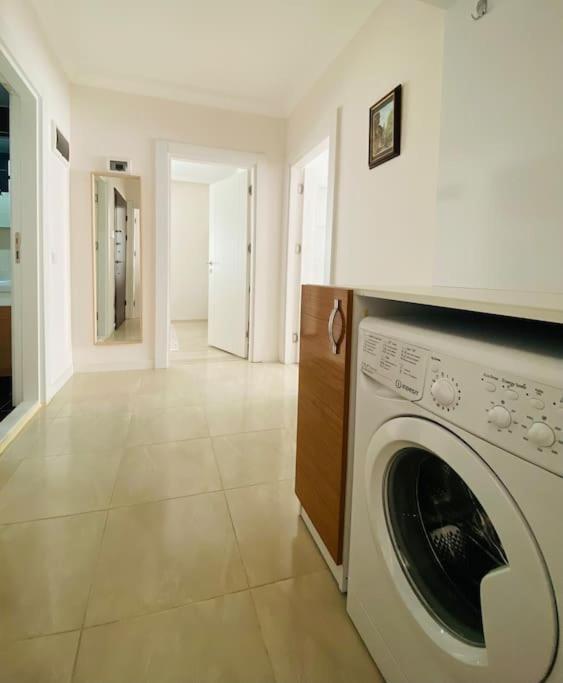 Aether Flats No7,old Town, Beach, Central, Netflix *