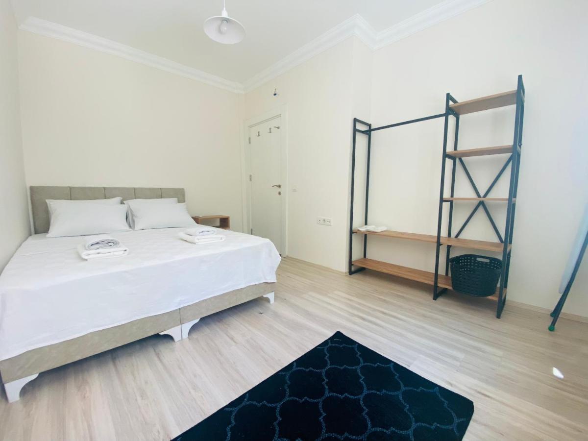 Aether Flats No3,old Town,beach,central,netflix