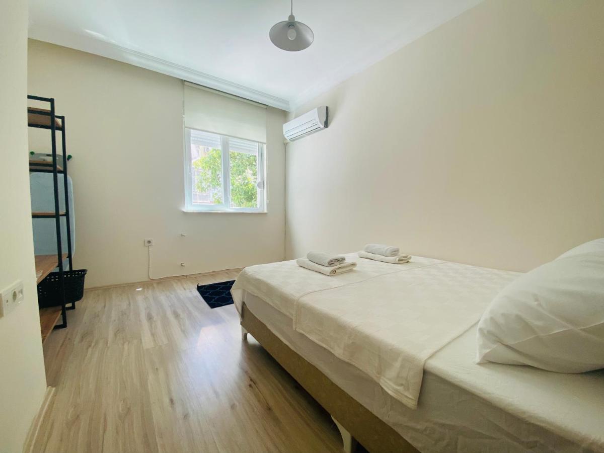 Aether Flats No3,old Town,beach,central,netflix