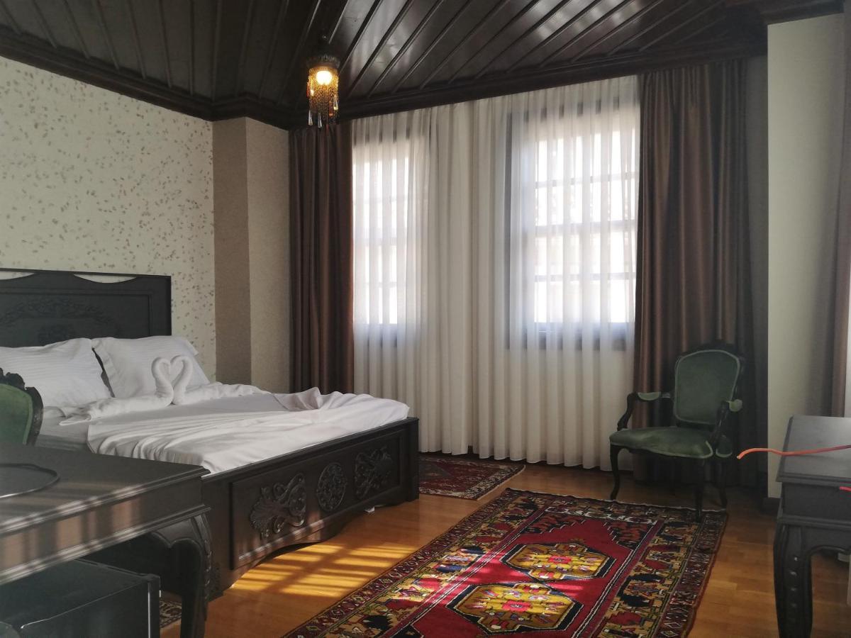 Hotel Woo Town 3*