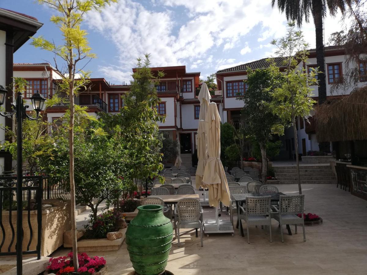 Hotel Woo Town 3*