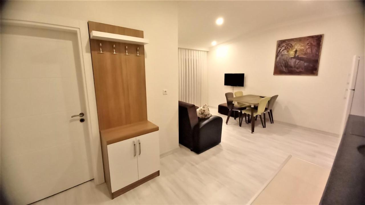 Mango Aparthotel