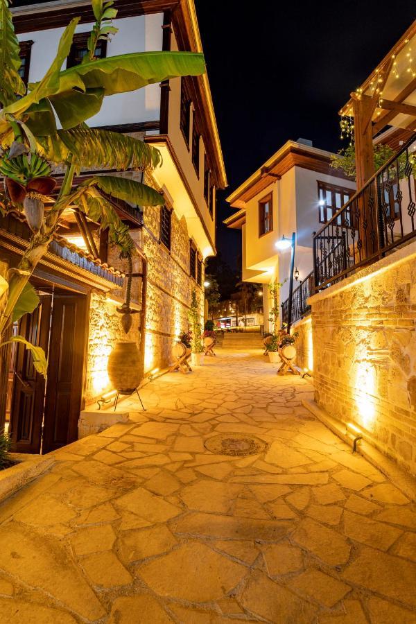Woo Town Hotel 3*