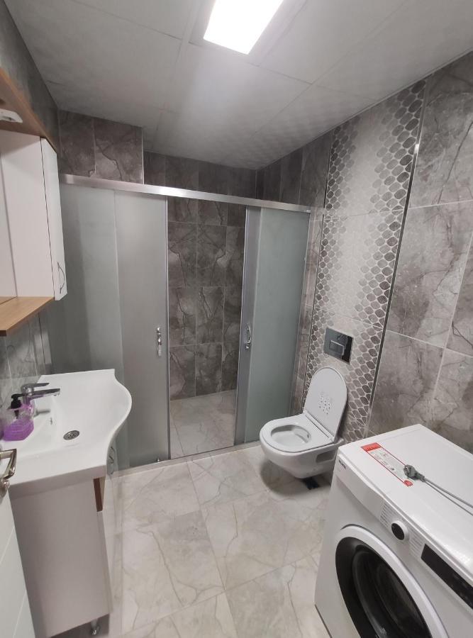 Apart Otel Hadrian And Antalya