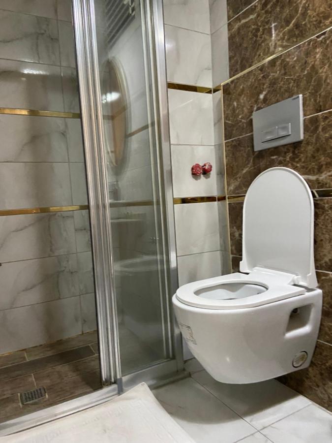 Serenity Hotel *