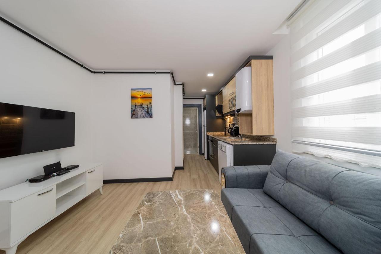Charming Flat Near Beach In Muratpasa