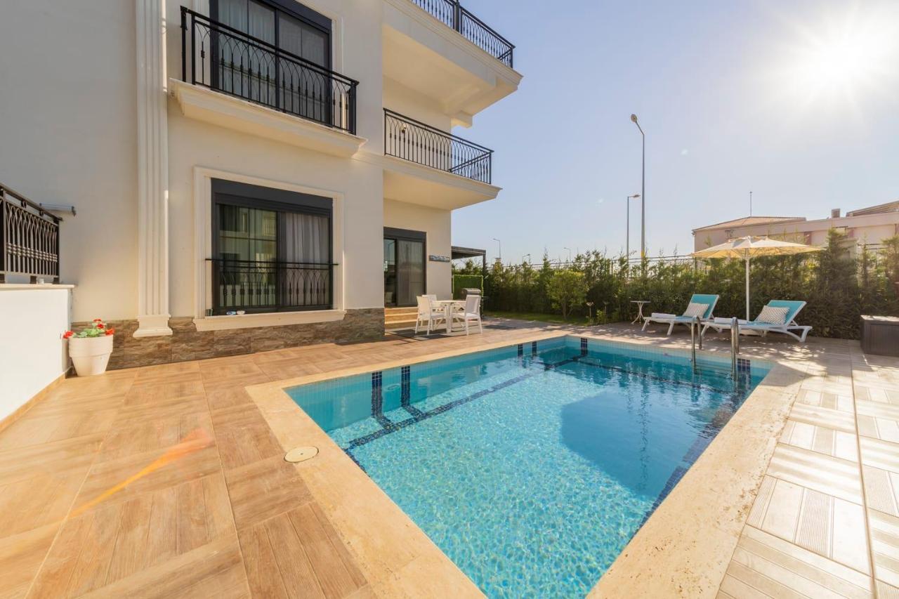 Exquisite With Private Pool In Belek Villa *