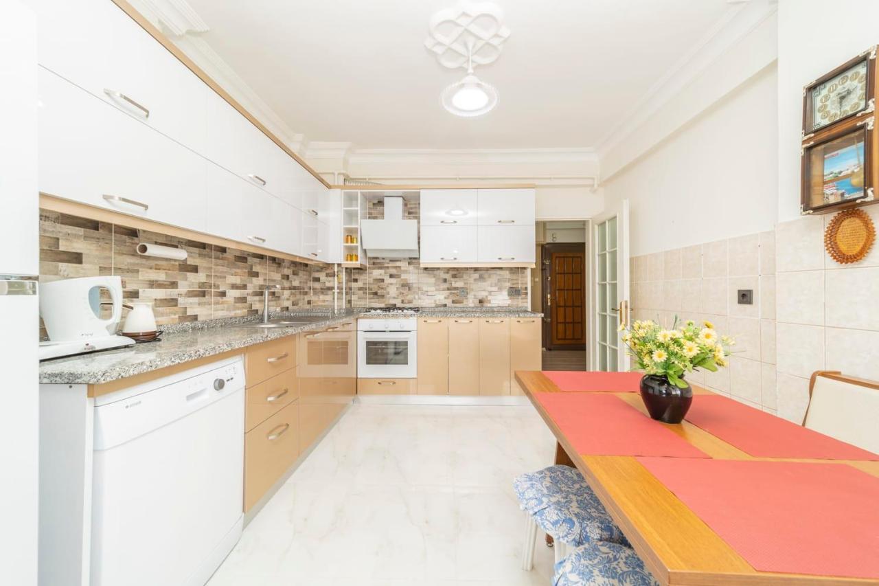 And Pleasant Flat In Muratpasa