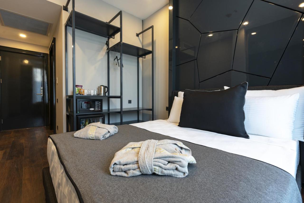 Hotel Lucky Monkey