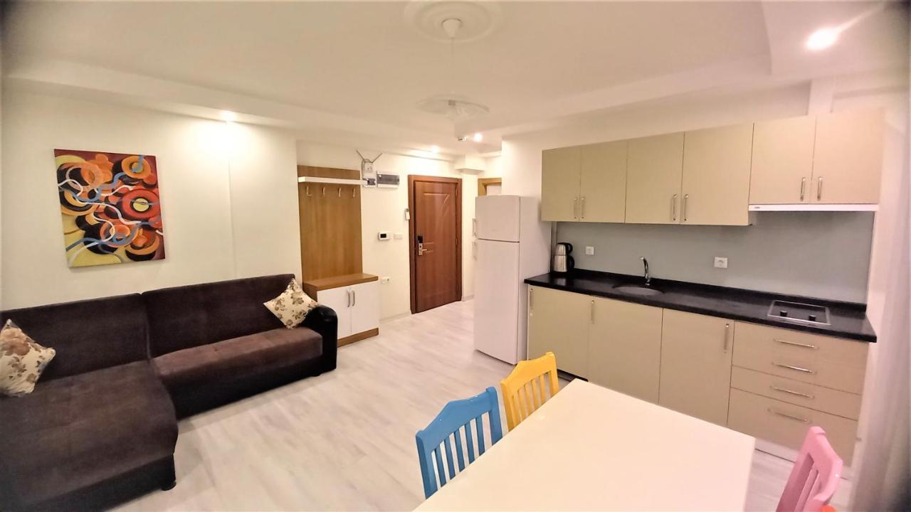 Mango Aparthotel *