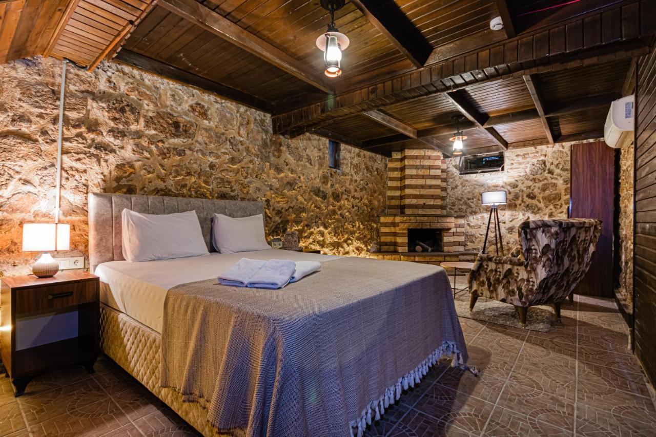 Casa Maria Hotel *