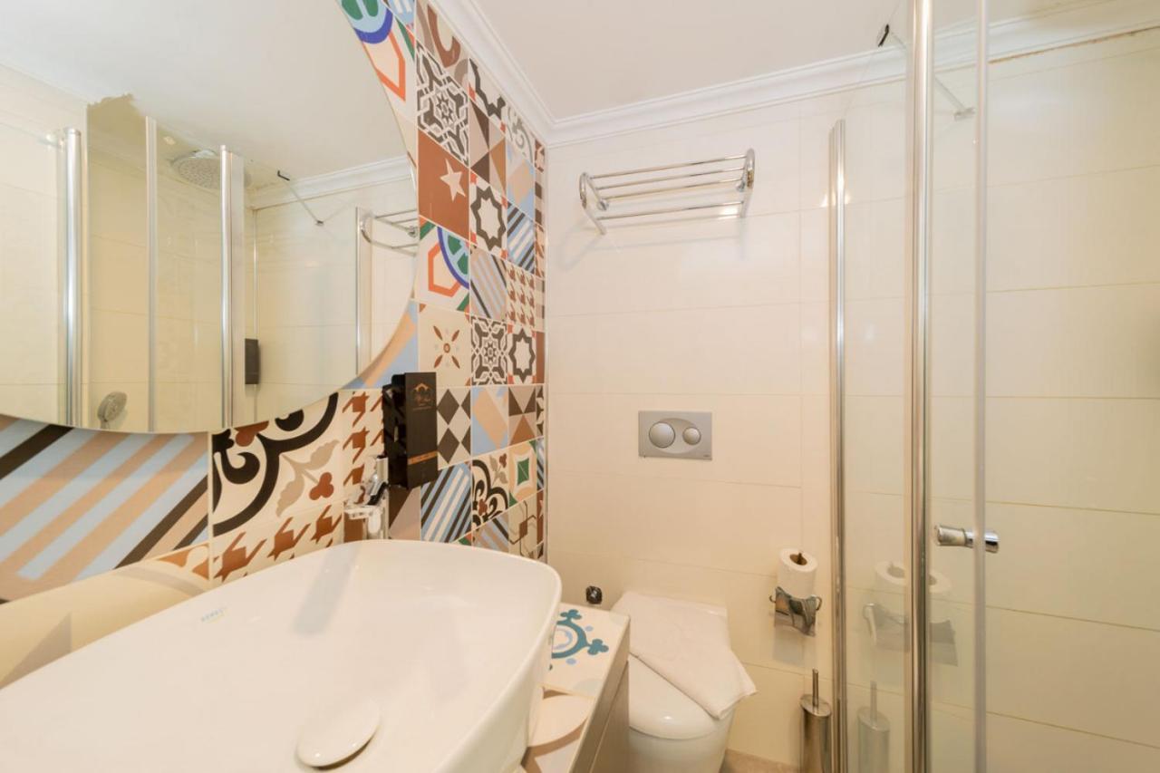 Amazing Flat Near Hadrians Gate *
