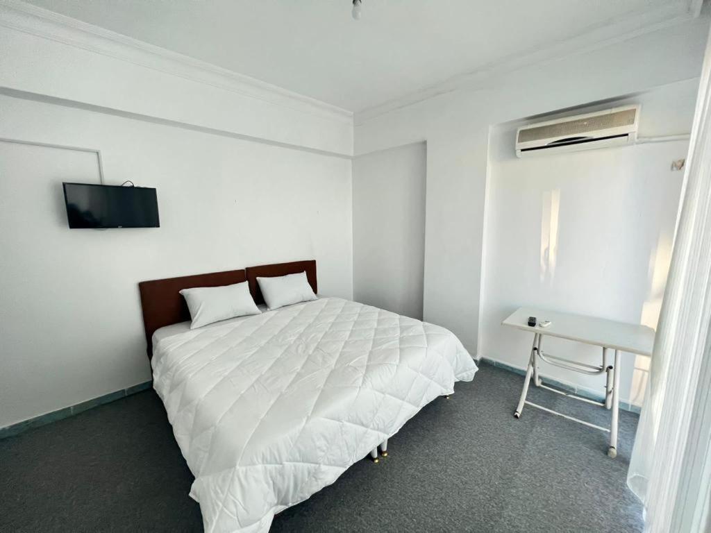 Ezel Group Hotel