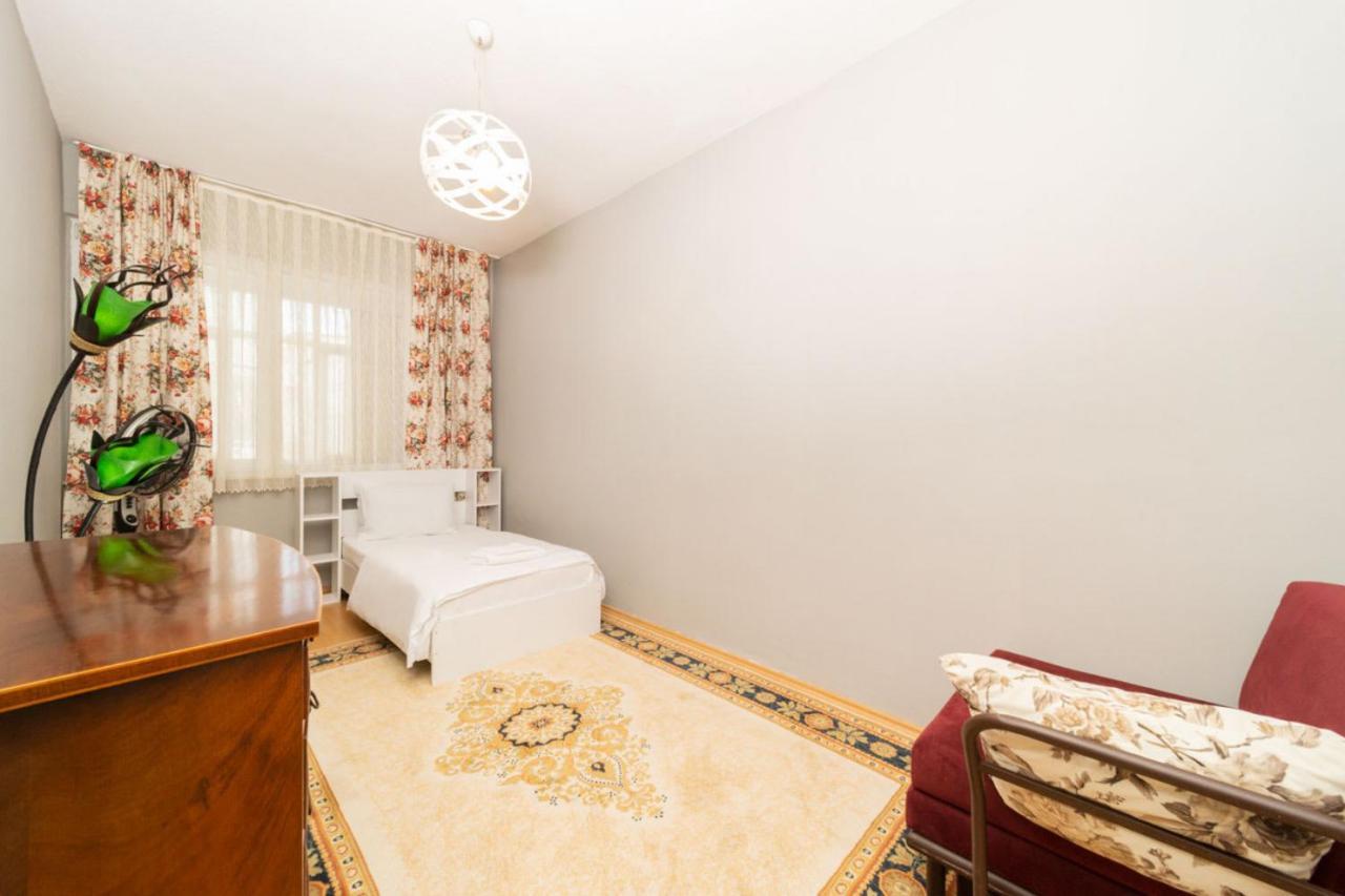 Appartement Colorful Flat Close To The Coast In Muratpasa Antalya