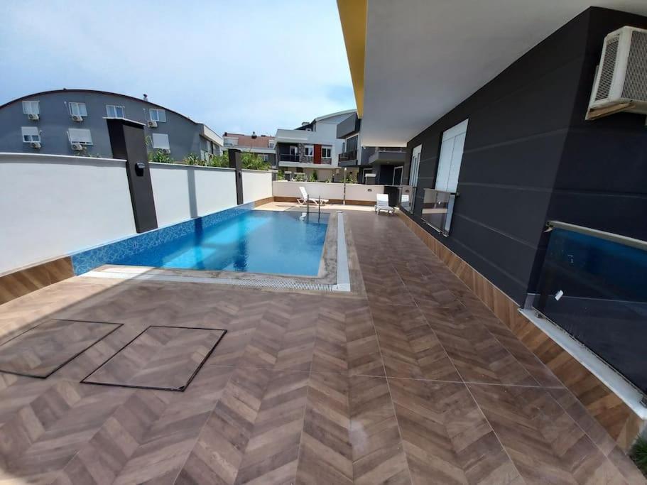 Apartment 2+1 Full Furnished Flat Near To Sea For Rent Antalya