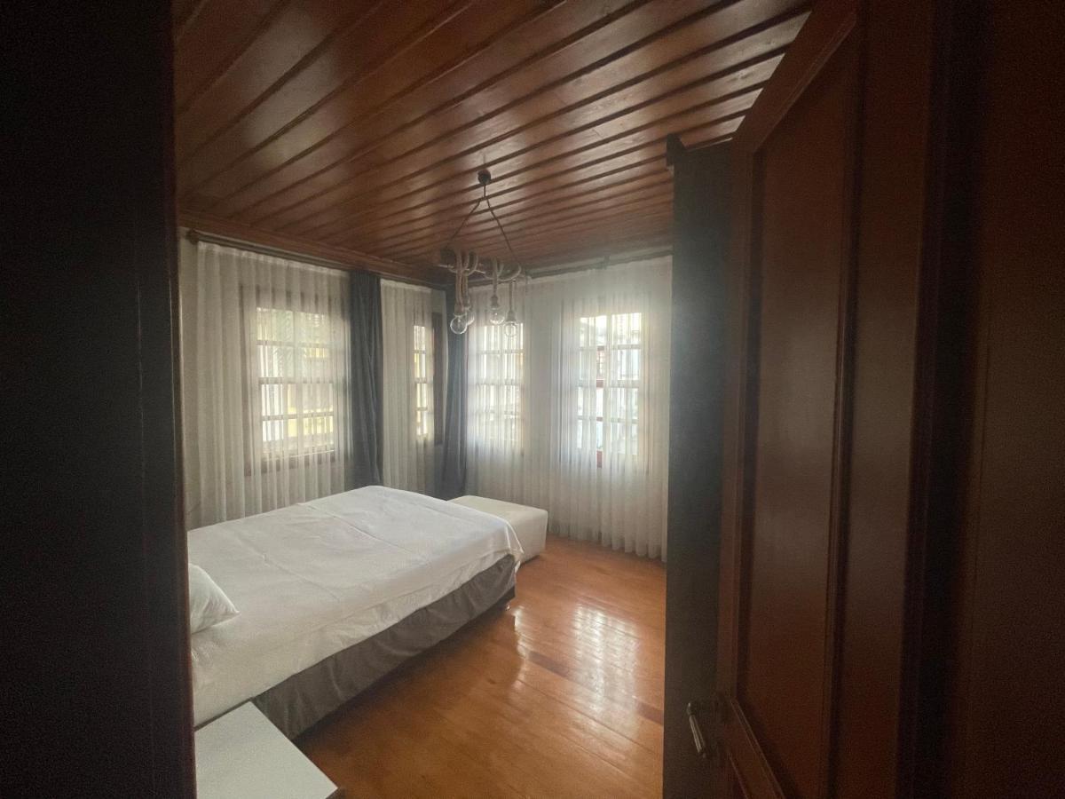 Stony House In The Old Town Tatil Evi