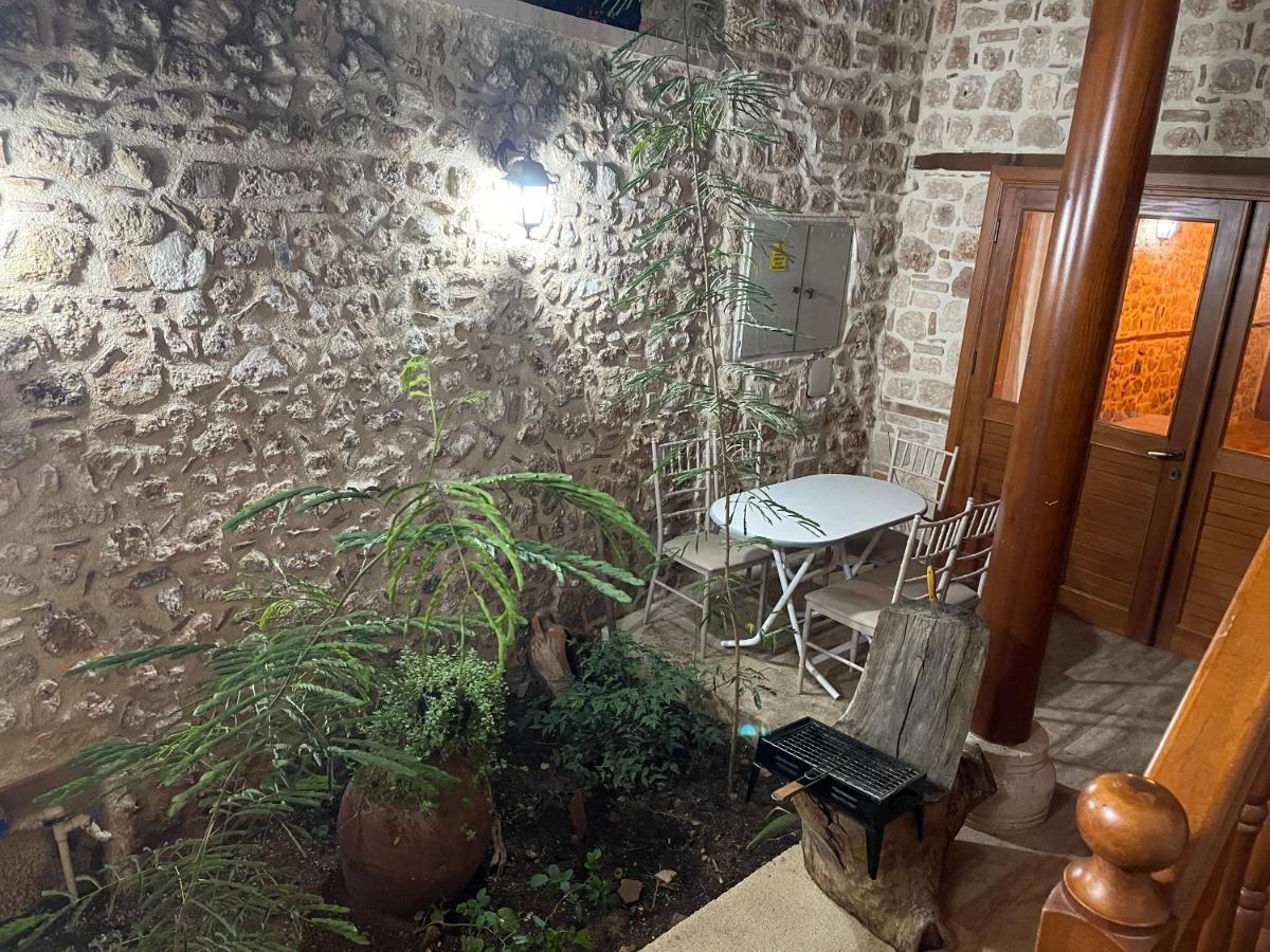 Stony House In The Old Town Tatil Evi Antalya