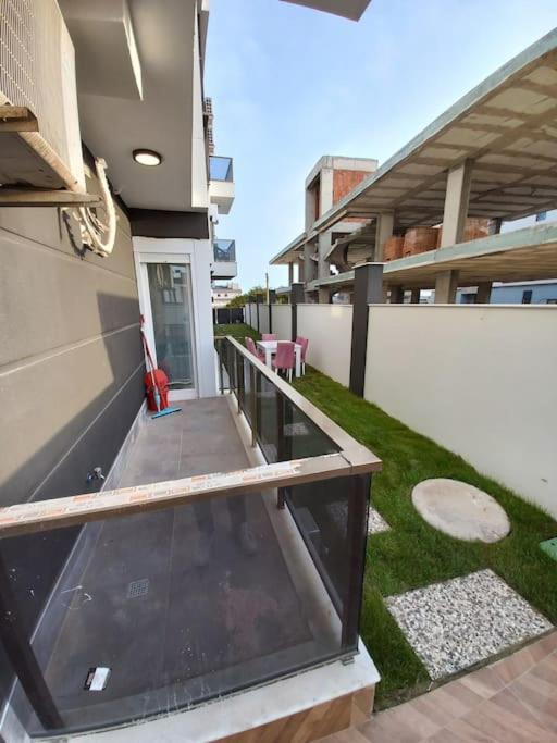 2+1 Full Furnished Flat Near To Sea For Rent Apartment Antalya