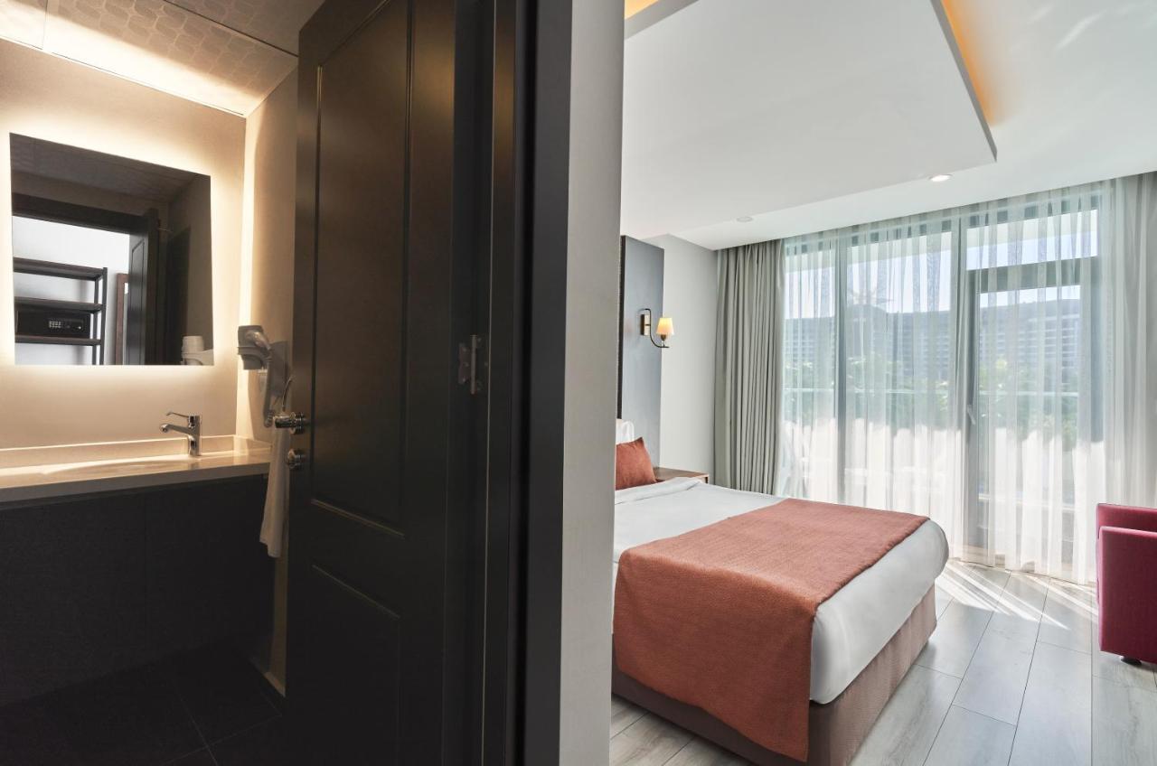 Lavia Lara Hotel Antalya