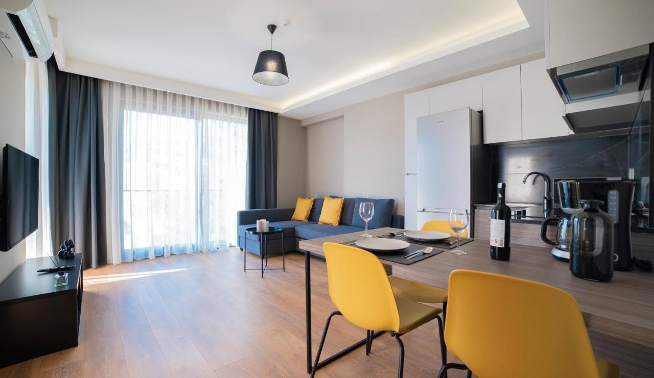 Aparthotel Vesta *