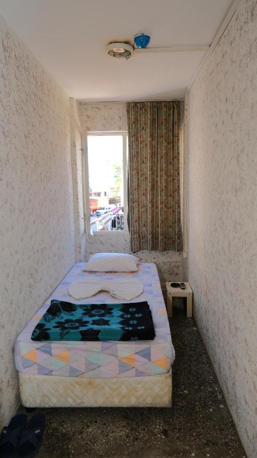 Aziz 3 Hotel