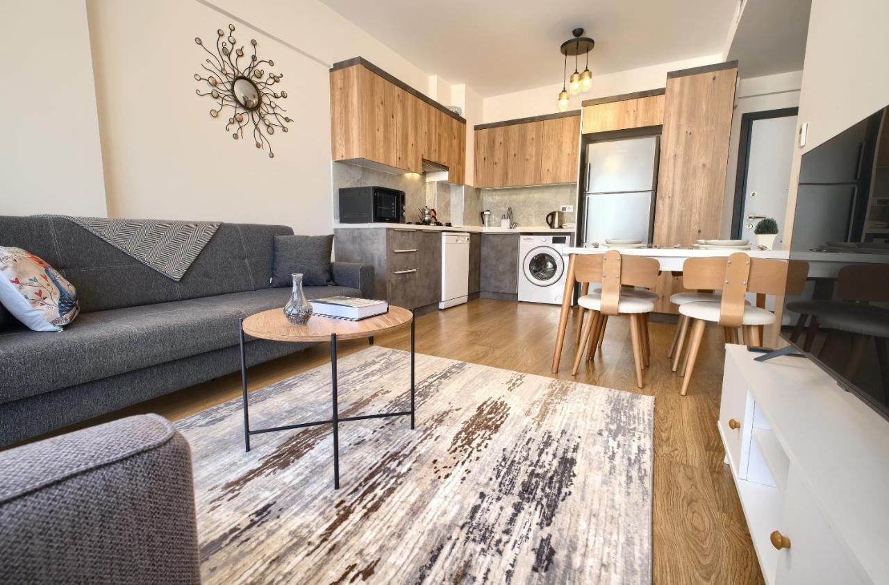 Apartment 1207 By Newinn *