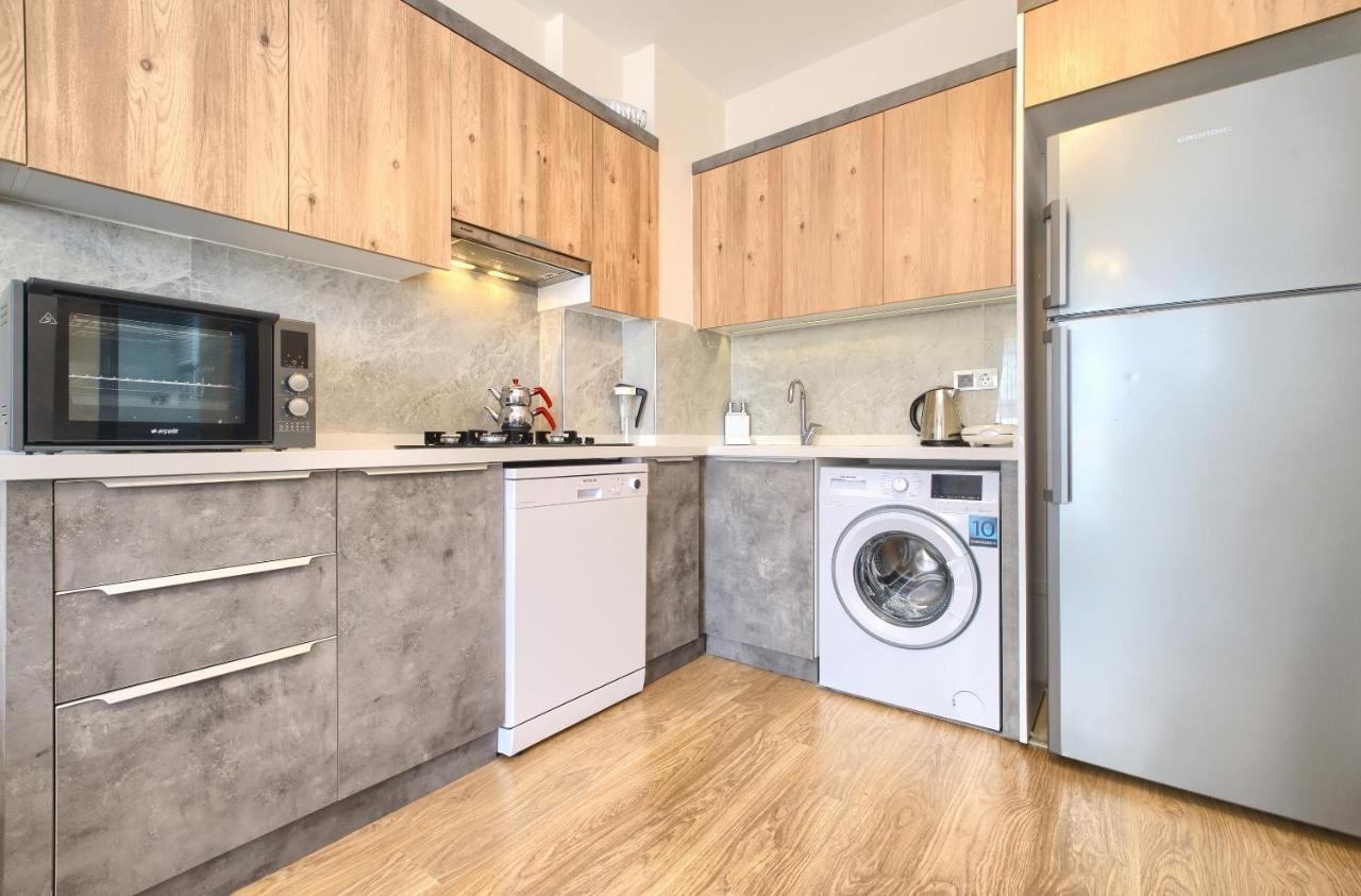 1207 By Newinn Apartment Antalya