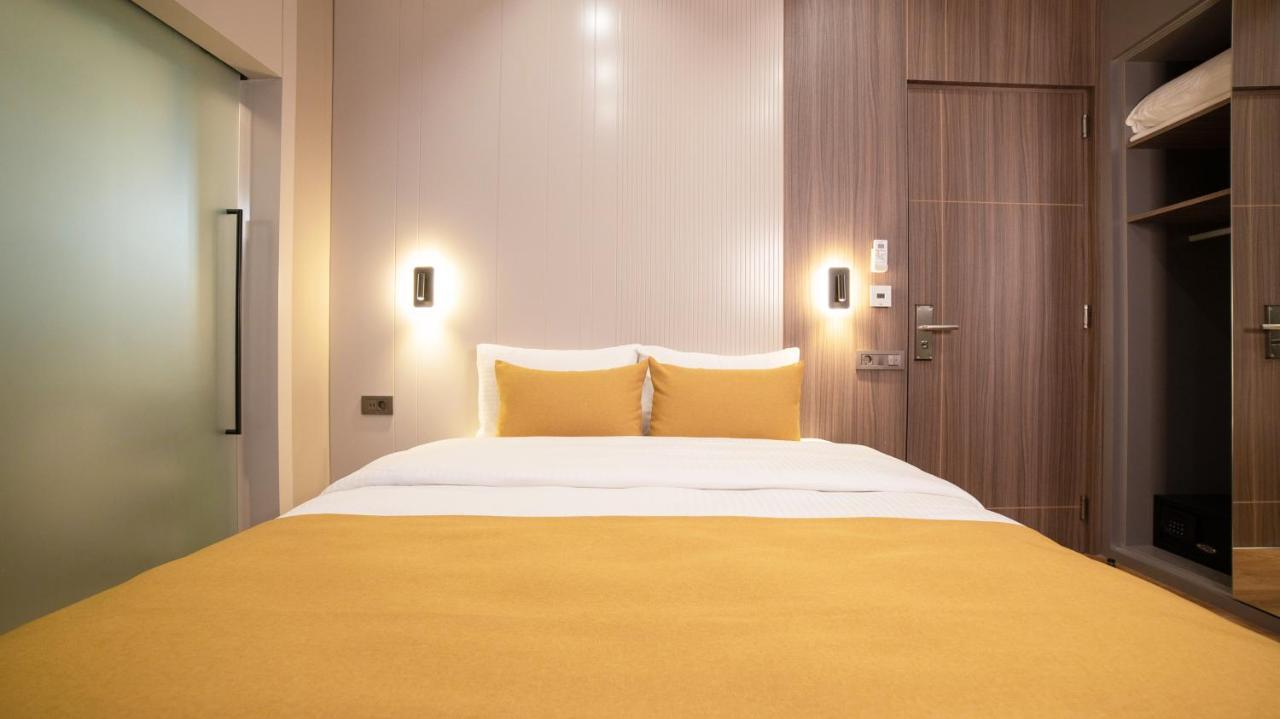 Aparthotel Vesta *
