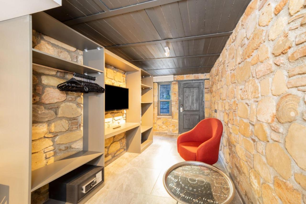 Daire Marvelous Studio Flat Near Hadrians Gate Antalya