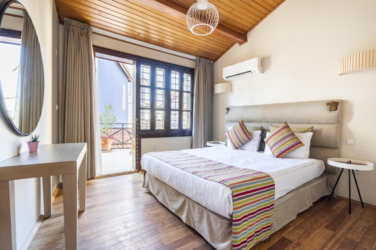 Mesmerizing Flat Near Hadrians Gate Antalya