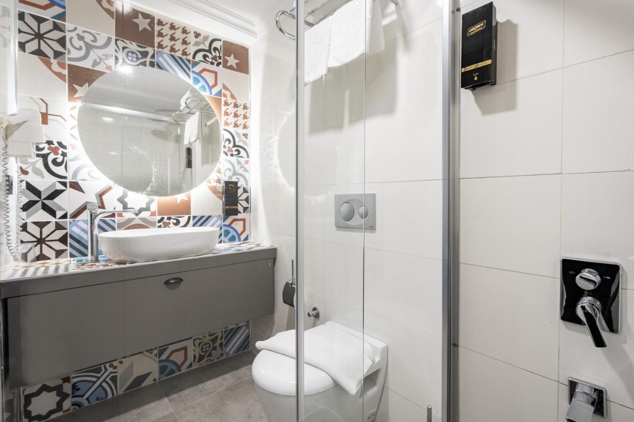 Daire Marvelous Studio Flat Near Hadrians Gate Antalya