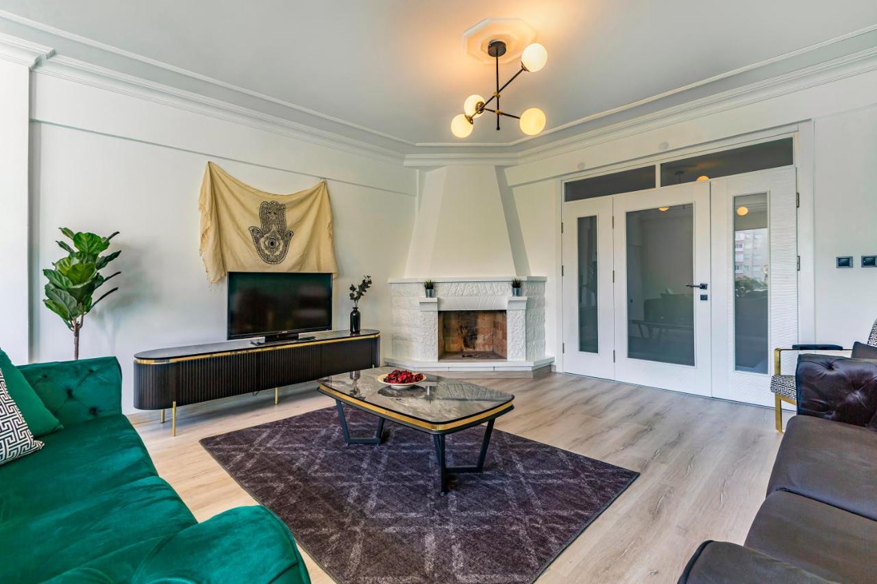 Melissas Lara Apartment
