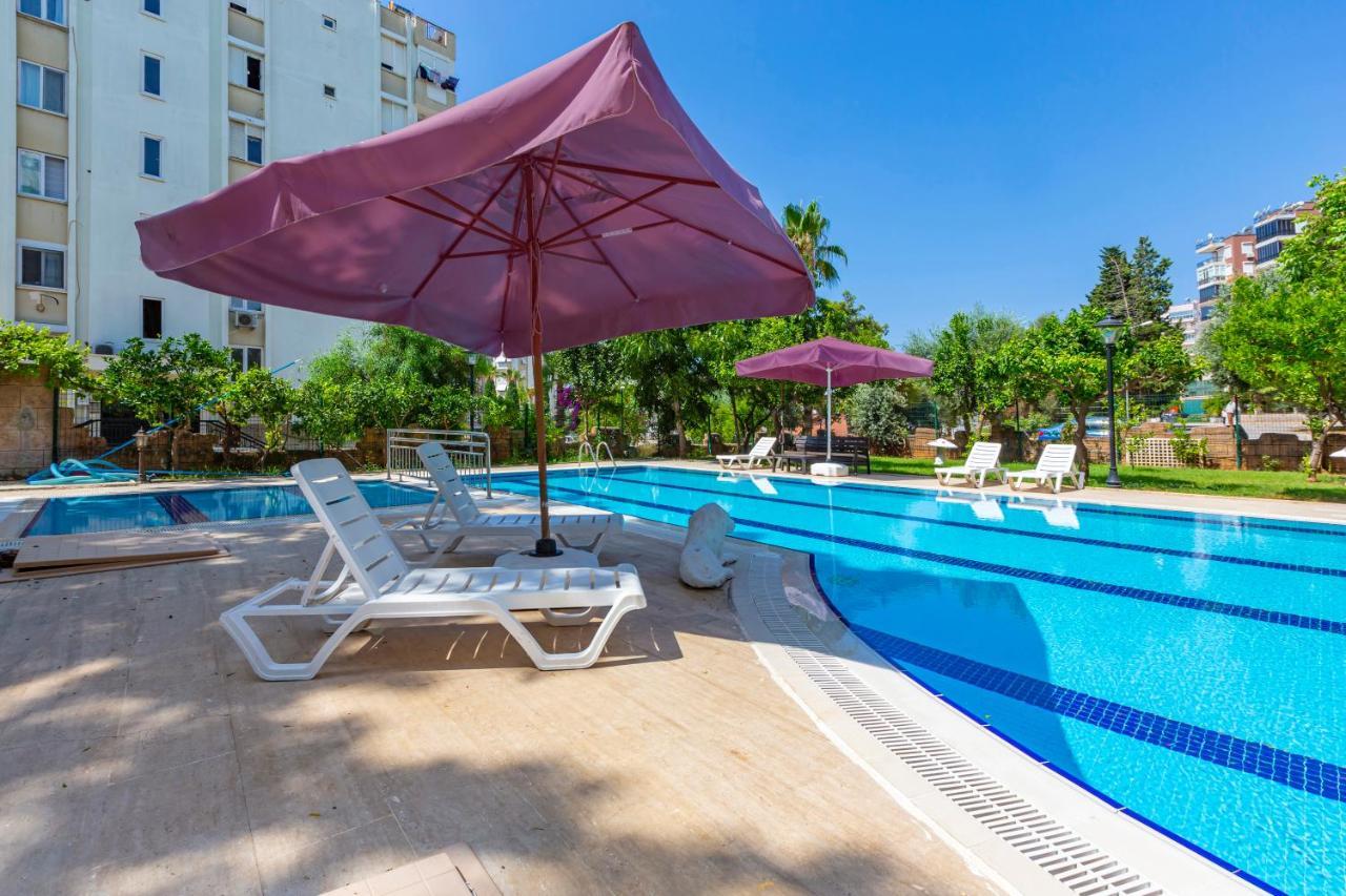 Melissas Lara Daire Antalya