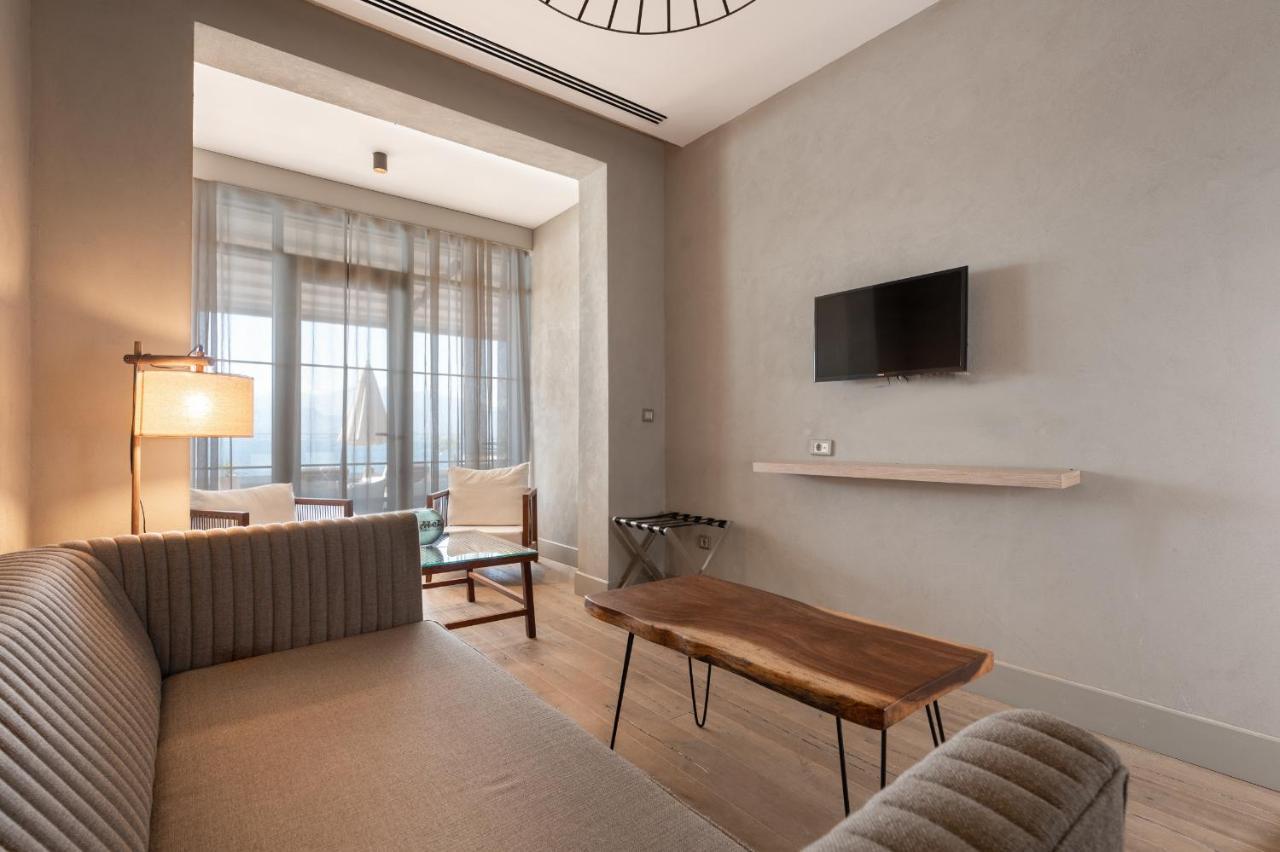 Perge - Adult Only 18 Hotel