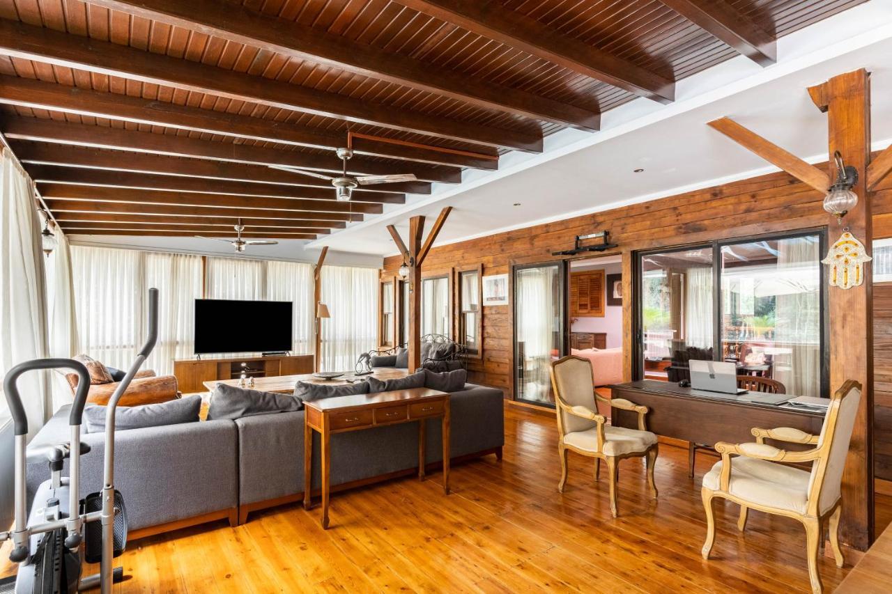 Villa Very Special 6 Bdr Great For Family Reunions Antalya