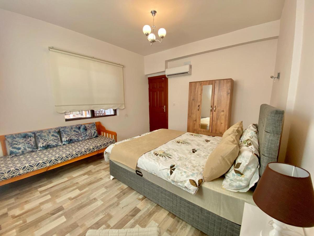 Appartement Old Town Famous Aparts *