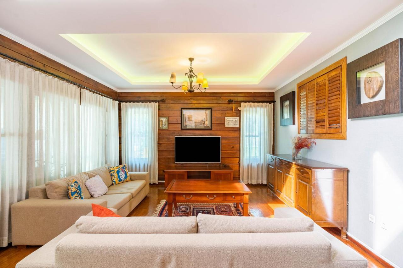 Very Special 6 Bdr Great For Family Reunions Villa Antalya