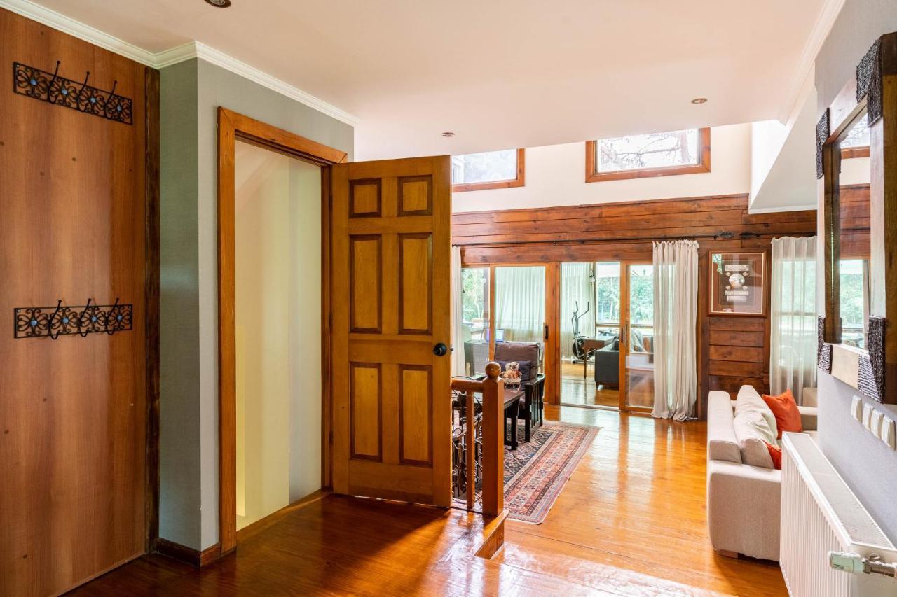 Very Special 6 Bdr Great For Family Reunions Villa