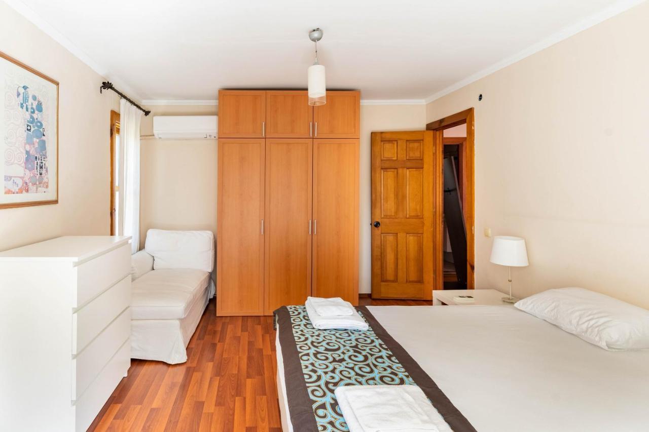 Very Special 6 Bdr Great For Family Reunions Villa