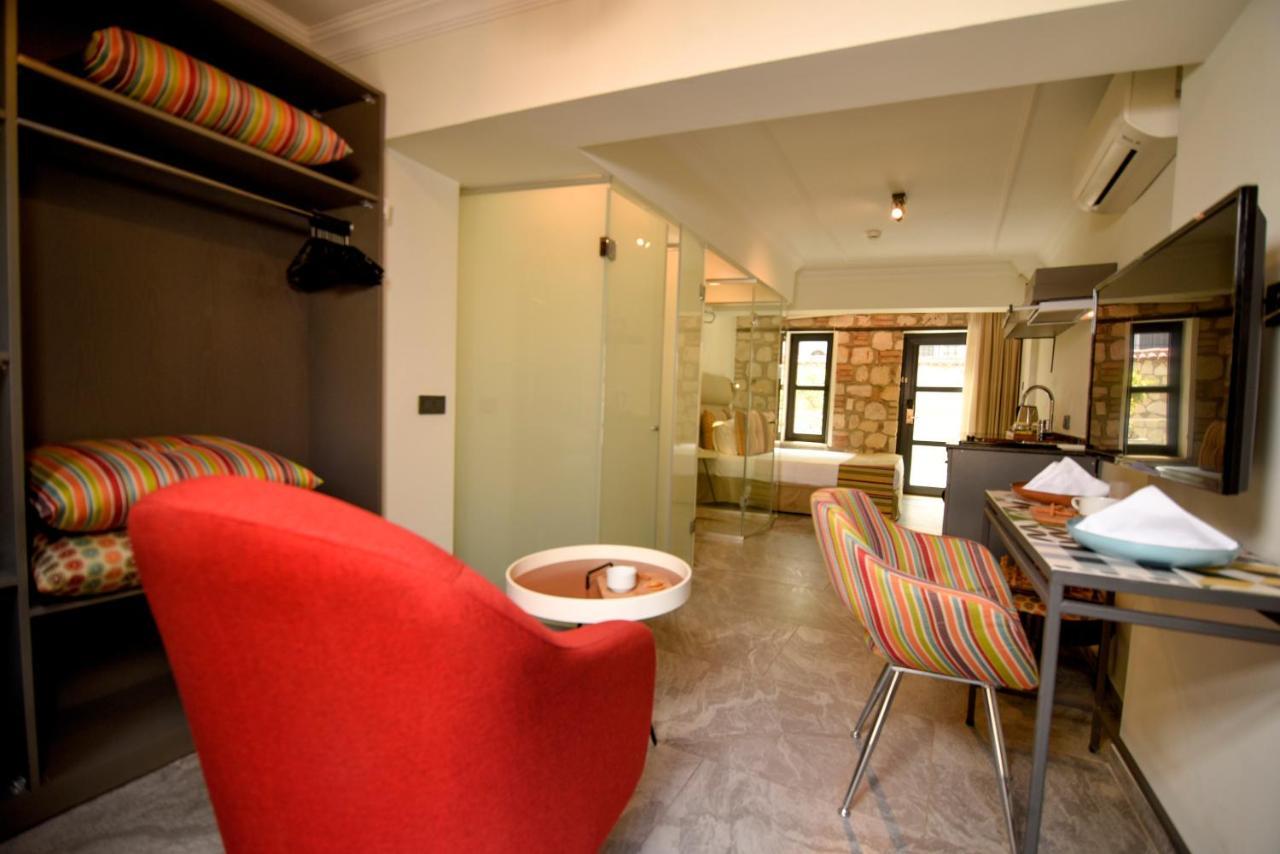 Appartement Chic Garden Flat With Patio Near Hadrian's Gate Antalya