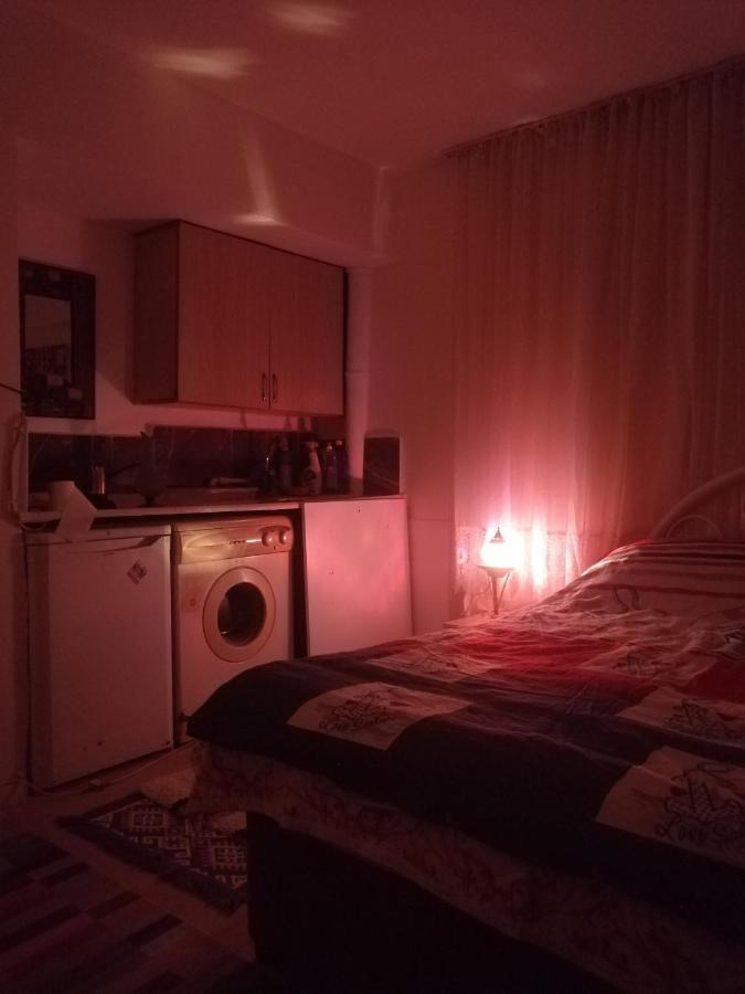 Kenyy Apartment *