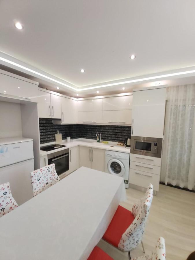 Holiday Apartment *